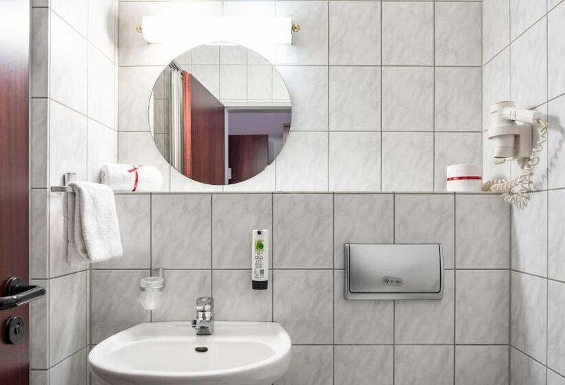 리조트 Astoria Easy