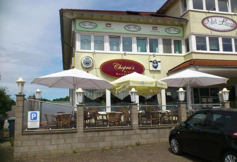 住宿加早餐  Eifel   Pension