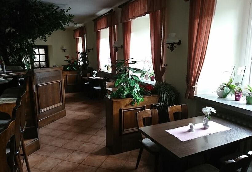 ベッドアンドブレックファースト Pension Erbgericht