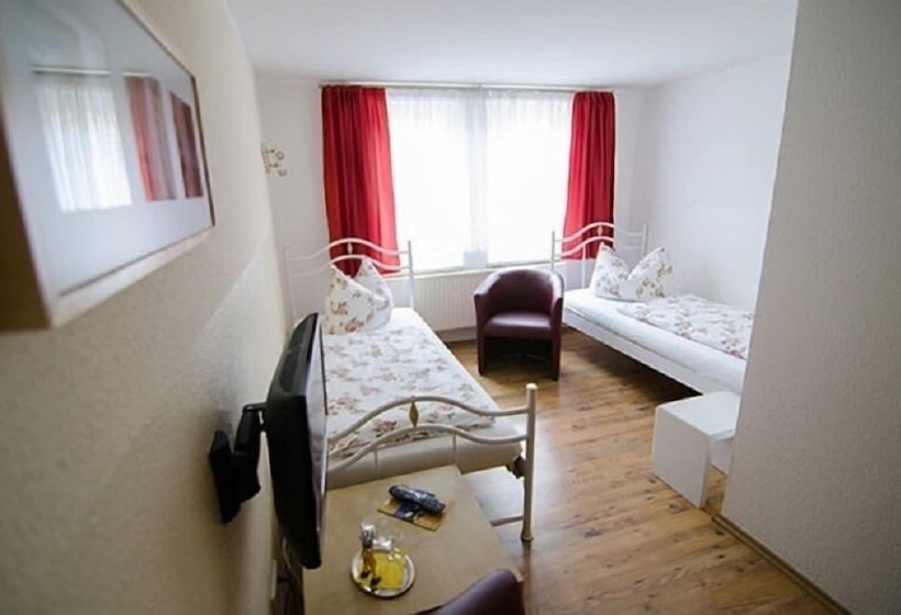 住宿加早餐  Pension Regina   Inh. Monique Kluge