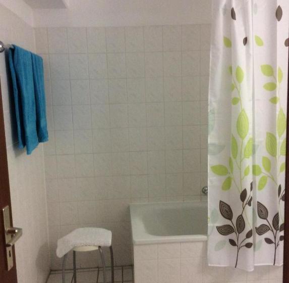 ベッドアンドブレックファースト An Der Linde