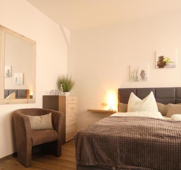 مبيت وإفطار Schlossgartenpassage