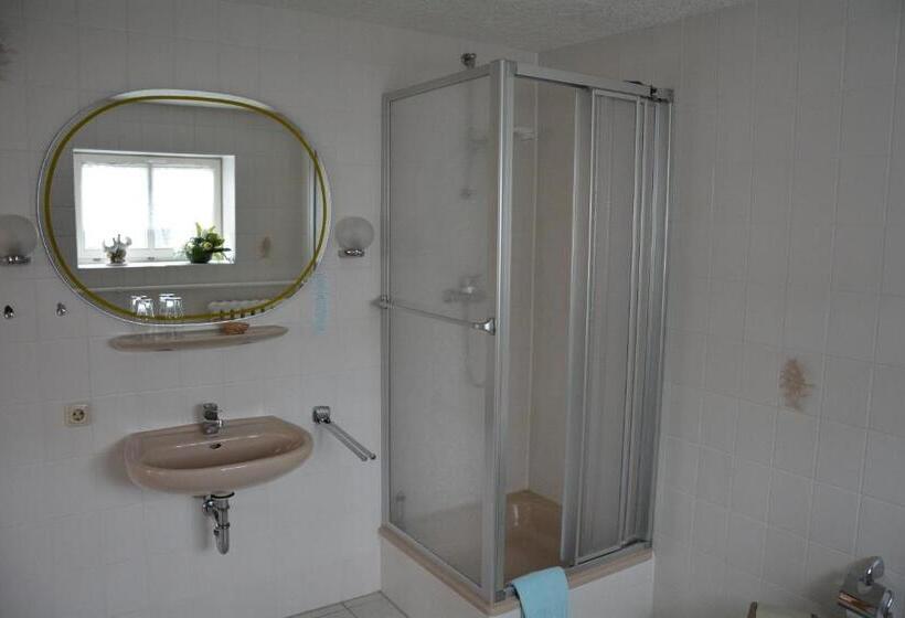 Gasthof & Hotel Zur Linde