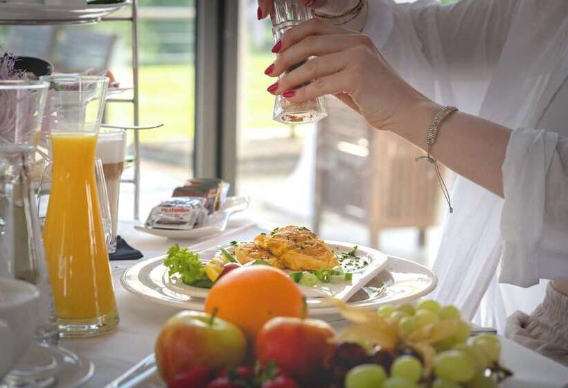 Golfhotel Gut Neuenhof