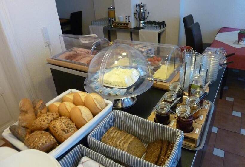 Gästehaus Lisakowski Pension Am Brautwiesenpark