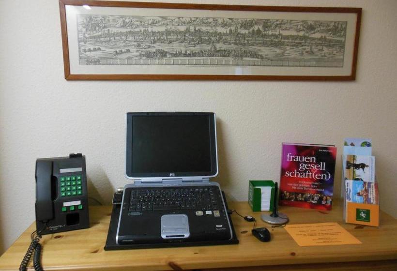 בית מלון כפרי Altrodenkirchen