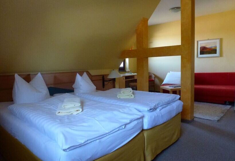 فندق Am Eisenberg