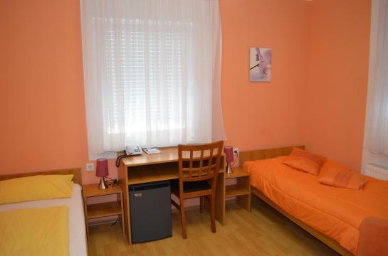 בית מלון כפרי Am Gutspark