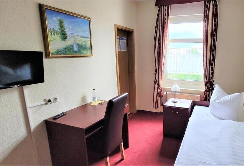 فندق Am Sudenburger Hof