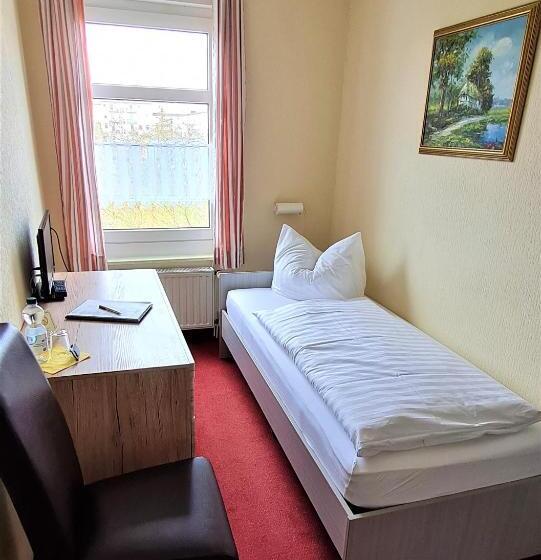 فندق Am Sudenburger Hof