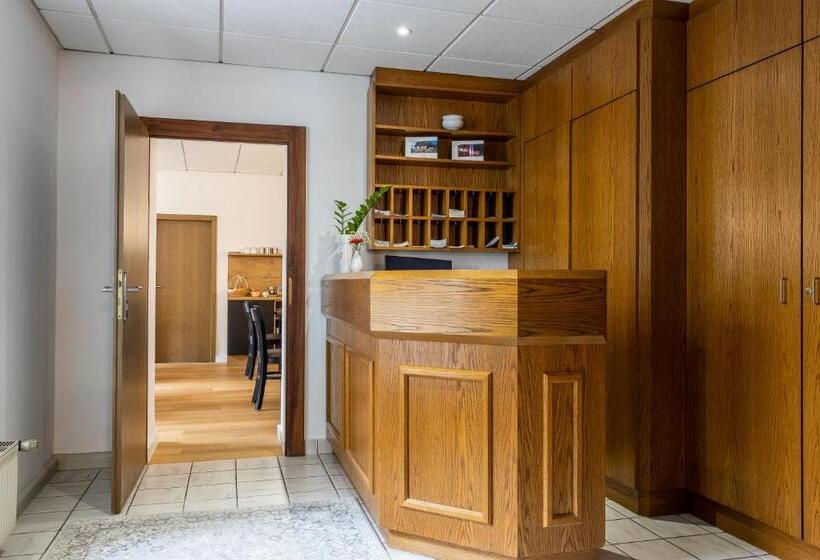 בית מלון כפרי Annet Garni