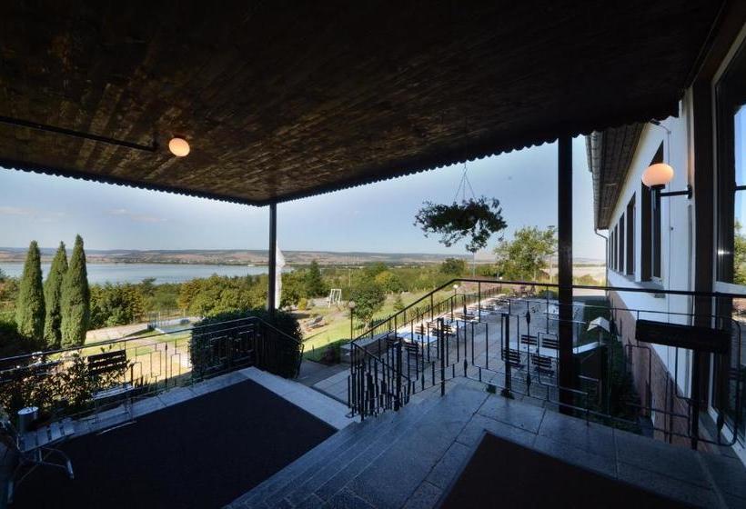 Land Gut Hotel Barbarossa