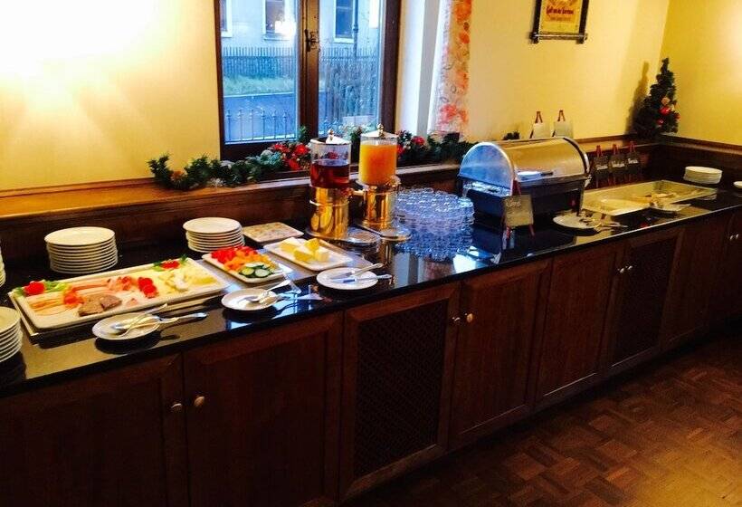 ホテル Bb Bahnhof Bertsdorf