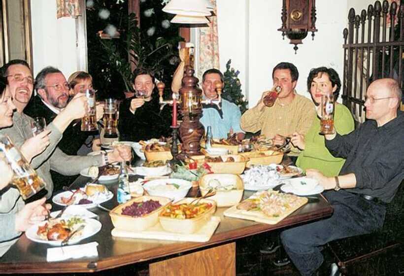 ホテル Bb Bahnhof Bertsdorf