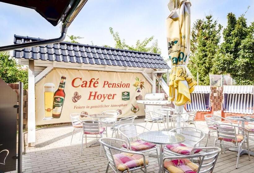호텔 Cafe Hoyer Pension Und Appartements