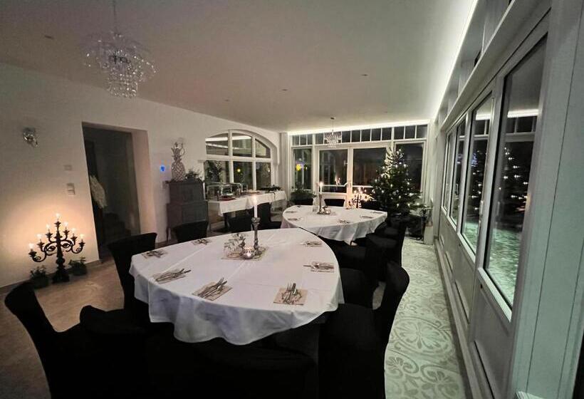 Dein Gutshof Hotel & Ferienwohnungen