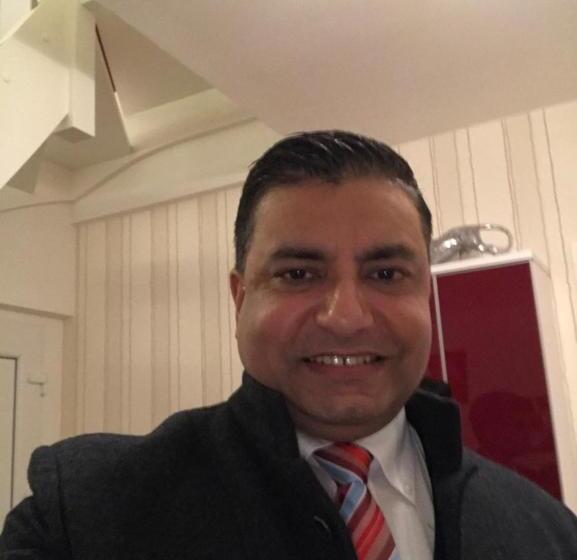 호텔 Alento Im Deutschen Haus Restaurant Olympia