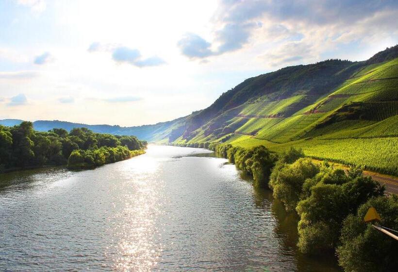 בית מלון כפרי Deutschherrenhof