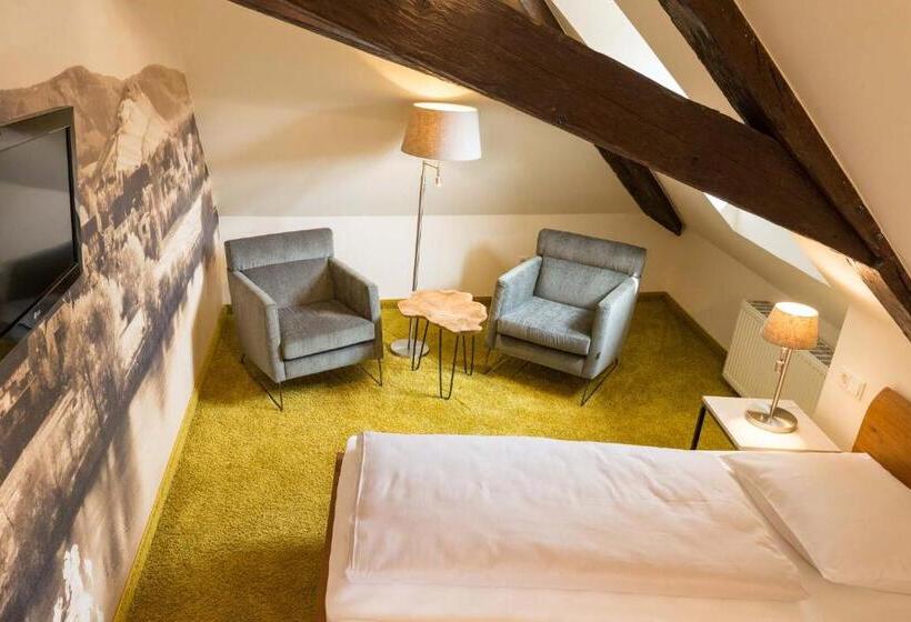 בית מלון כפרי Deutschherrenhof