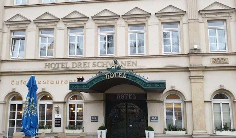 ホテル Drei Schwanen  Ristorante Due Fratelli