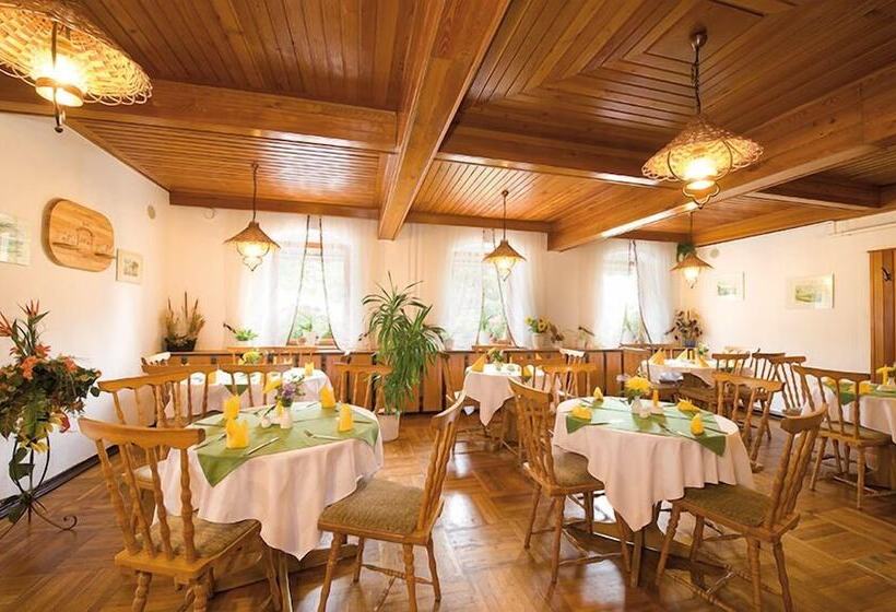 בית מלון כפרי Erblehngericht