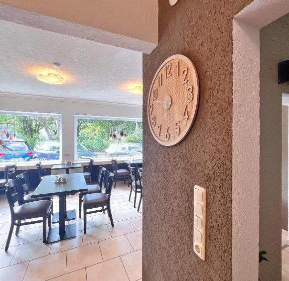 酒店 Frohnhauser Hof