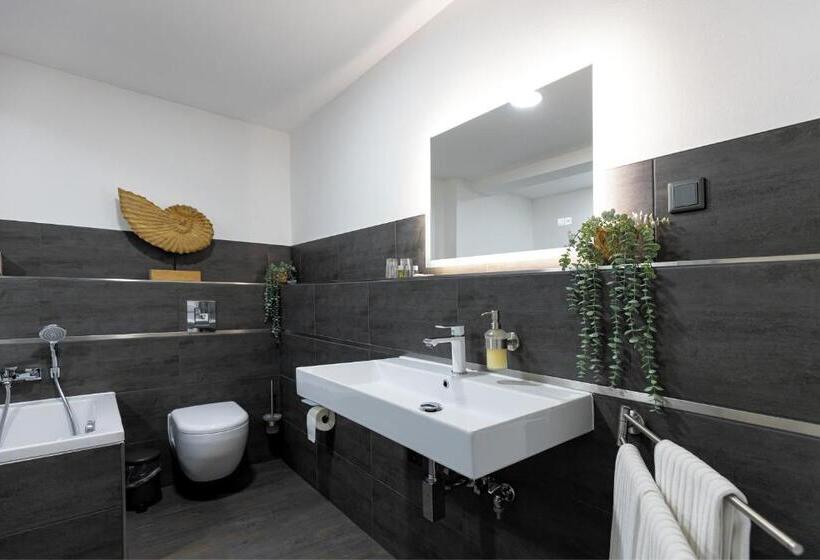 Отель Garni Am Domplatz