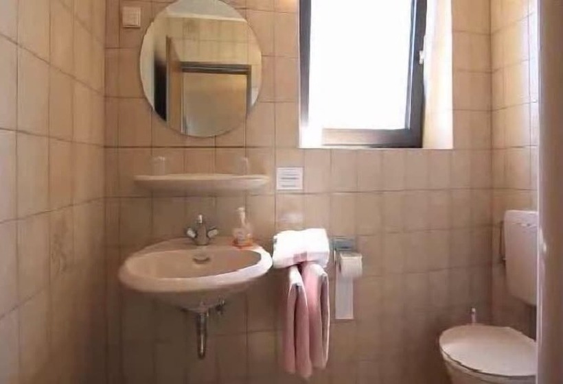 هتل Garni Schäfer