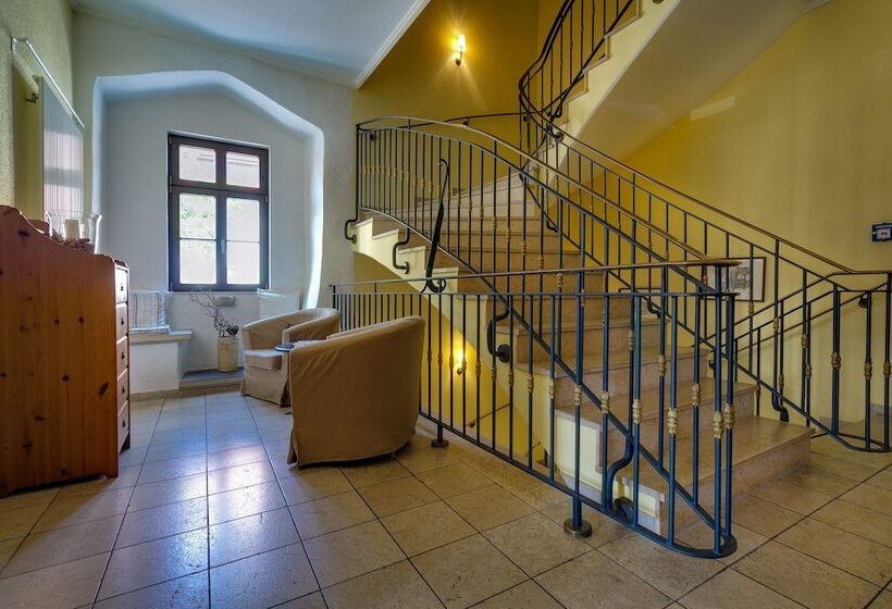 ホテル Gasthaus Zum Schwan