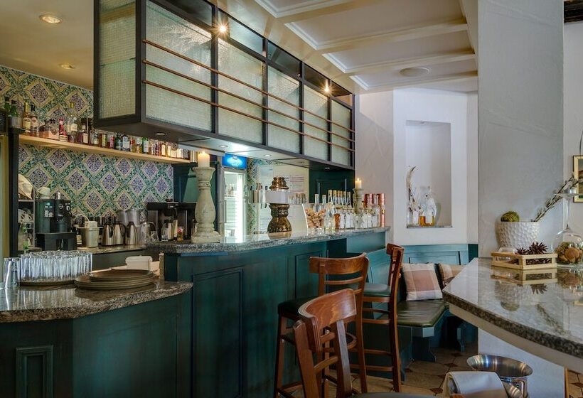 ホテル Gasthaus Zum Schwan