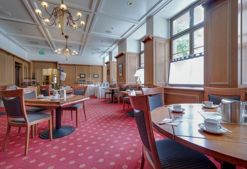 ホテル Gasthaus Zum Schwan