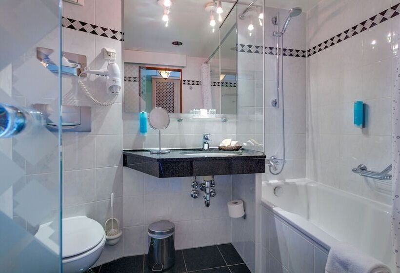 ホテル Gasthaus Zum Schwan