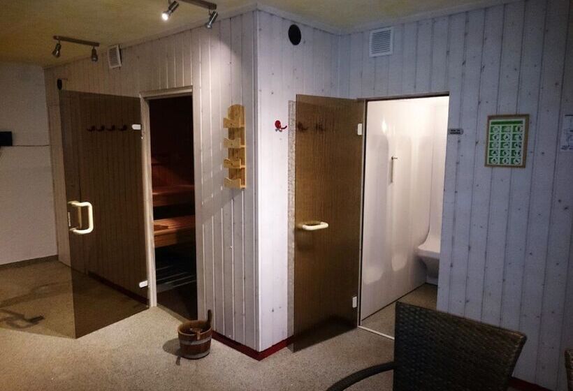 Отель Goldbachel