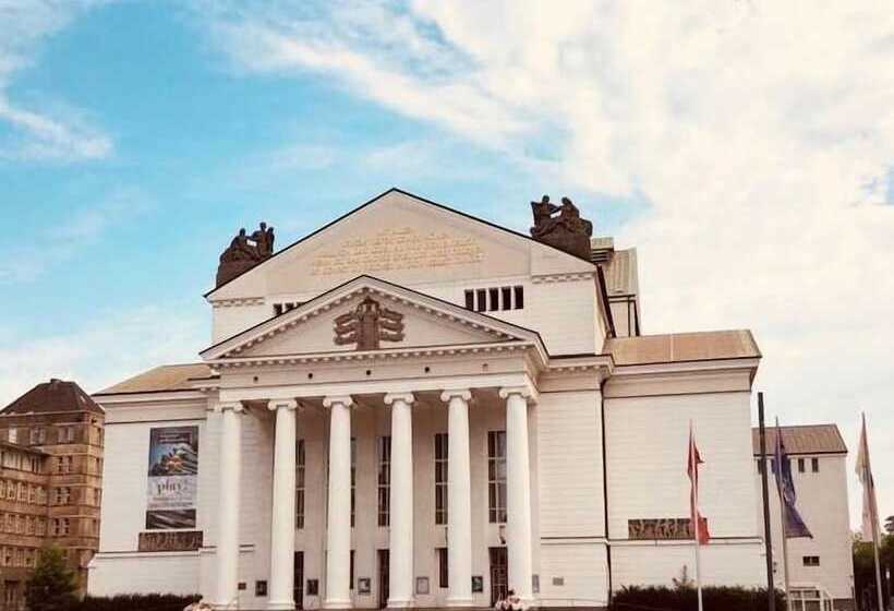 酒店 Goldener Hahn