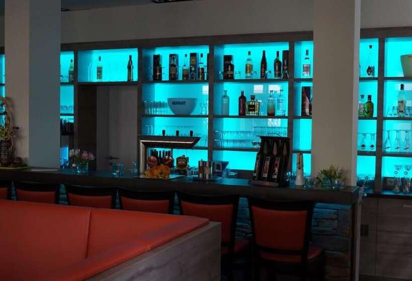 Отель Goldener Löwe