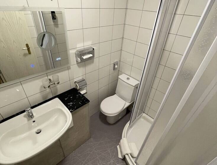 Отель Haus Hennesburg, Garni