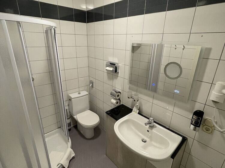 Отель Haus Hennesburg, Garni