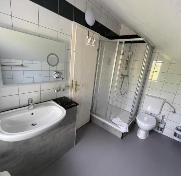 Отель Haus Hennesburg, Garni