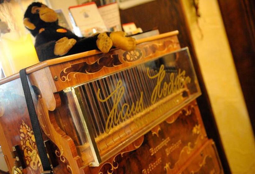 Landidyll Hotel Haus Hochstein