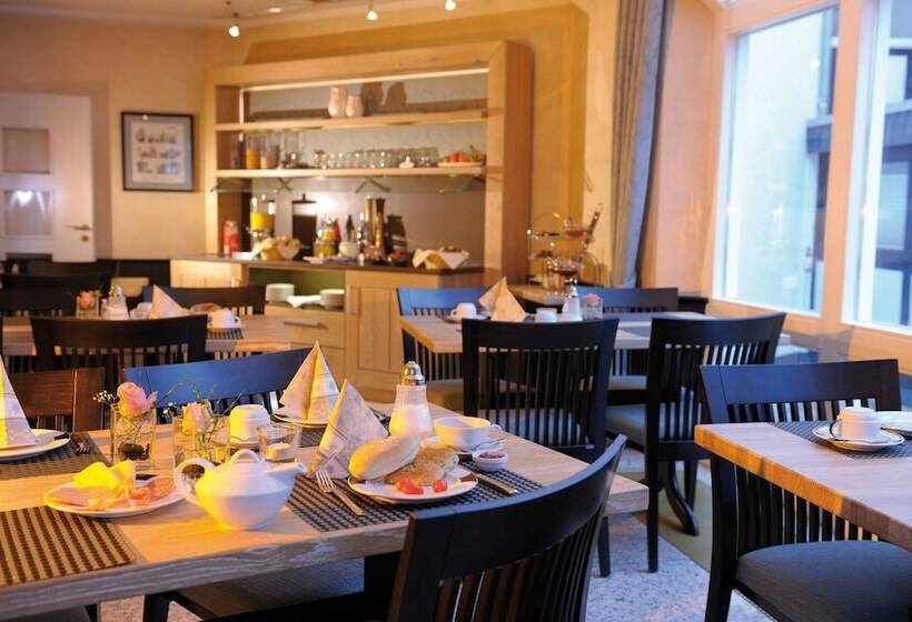 Landidyll Hotel Haus Hochstein