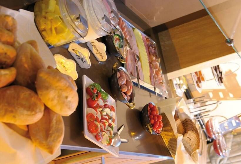 Landidyll Hotel Haus Hochstein