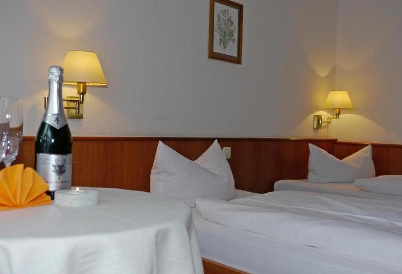 Naturparkhotel Haus Hubertus