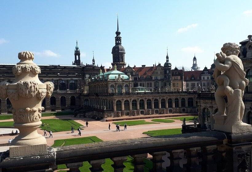 Отель Kaiserhof