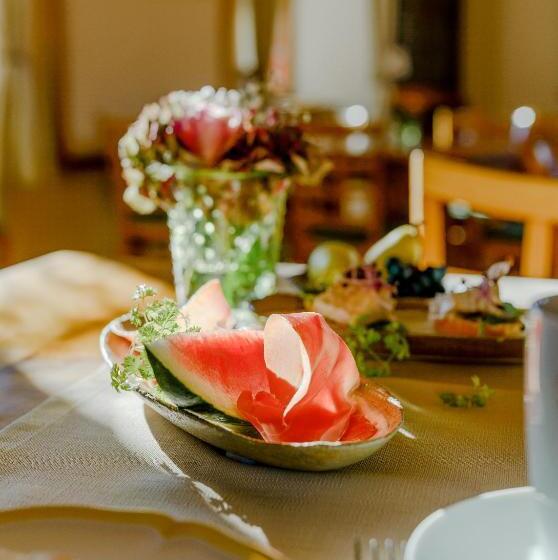 Отель Kollektur