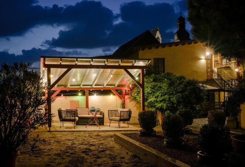 Отель Kollektur