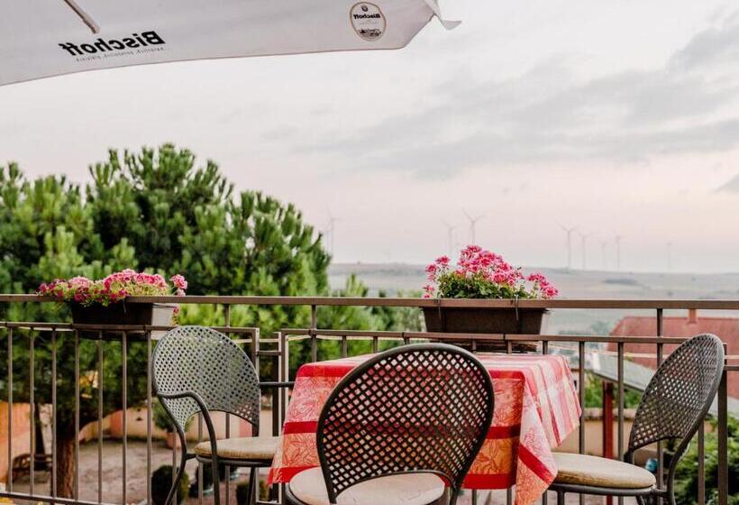 Отель Kollektur