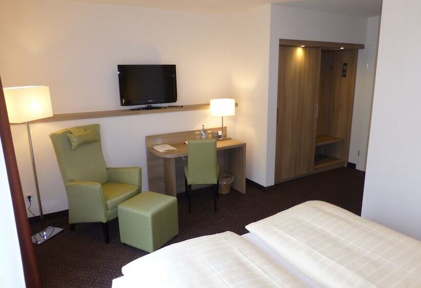 ホテル Landgasthof Zum Grünen Walde