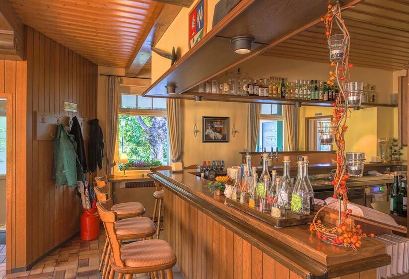 ホテル Landgasthof Zum Grünen Walde