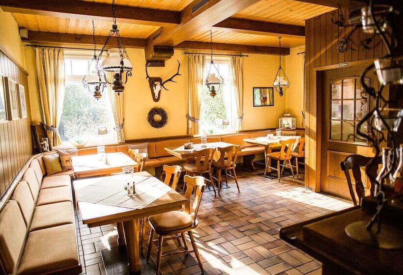 ホテル Landgasthof Zum Grünen Walde