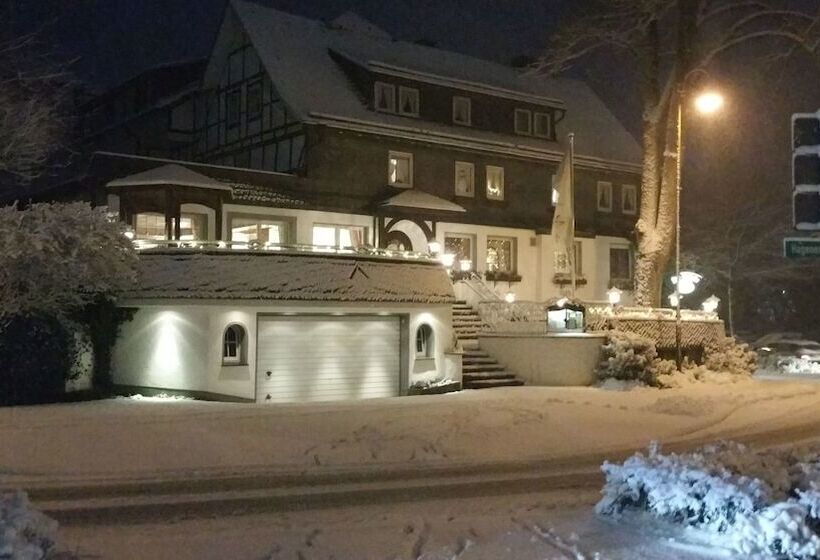 Land Gut Hotel Zur Brücke